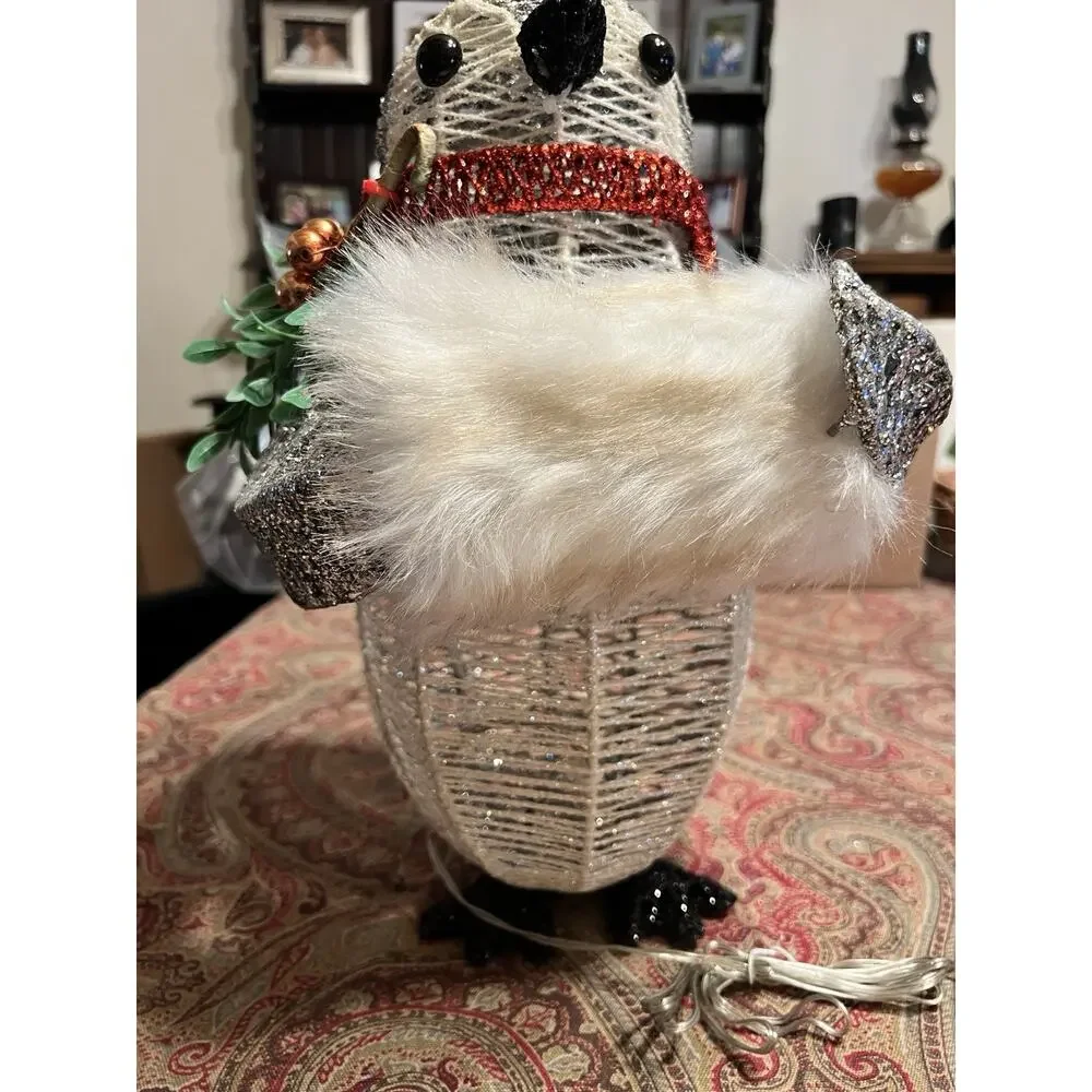 Philips LED Lights Glitter Christmas Penguin Baby 15